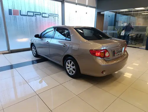 Toyota Corolla 1.8 Xli Mt 2010