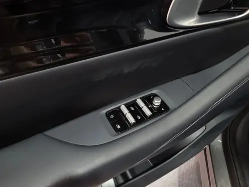 EX5 0.0 Pro (60,22Kwh) 430Km 2026