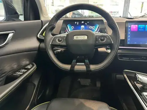 BAIC X55 Ii Luxury CVT 2025