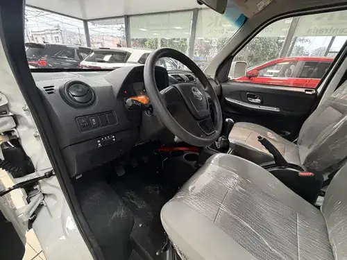 C31 1.5 Box Refrigerado Cab Simple 2026