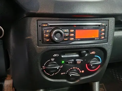 Peugeot 207 1.4 Allure 75cv 2013