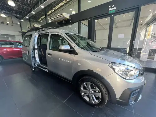 Renault Kangoo Ii 1.6 Sce Stepway 2025