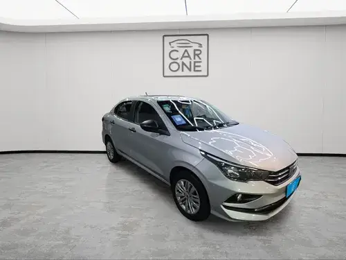 Fiat Cronos 1.3 GSE DRIVE CON TAZAS L23 2022