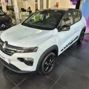 Renault Kwid 1.0 Sce 66Cv Iconic Outsider 2026