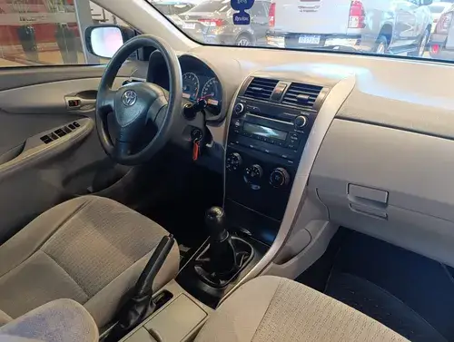 Toyota Corolla 1.8 Xli Mt 2010