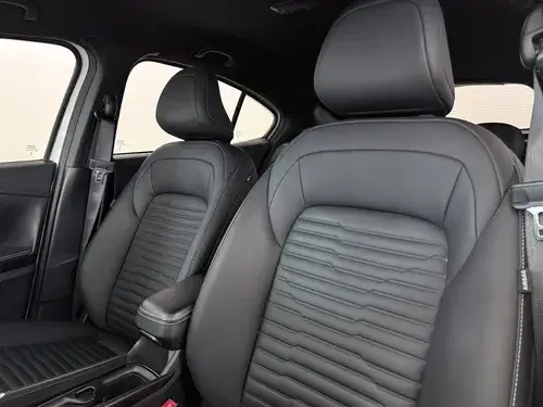 Fiat FASTBACK 1.3 T GSE AT6 L24 2025