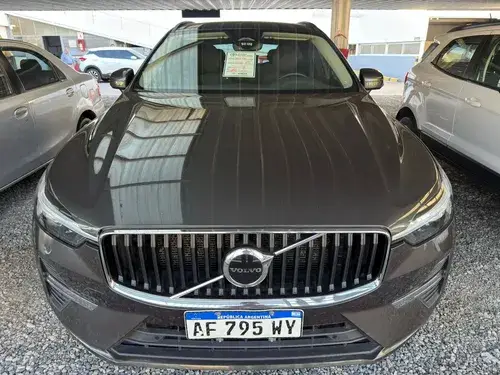 Volvo XC60 2.0t T5 Momentum Awd 2023