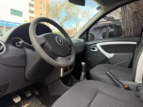 Renault Sandero Stepway 1.6 Confort 2011