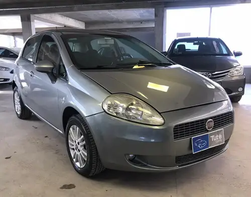 Fiat Punto 1.4 Attractive 2012