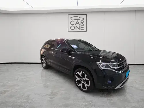 Volkswagen Taos 1.4 250 TSI HIGHLINE TIPTRONIC L24 2024
