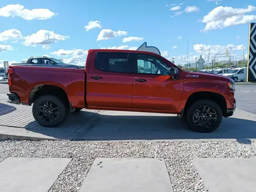 Chevrolet Silverado 5.3 V8 Z71 Trail Boss 2026