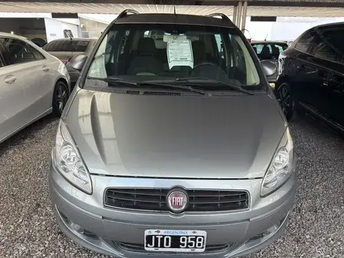 Fiat Idea 1.4 Attractive 82cv 2011