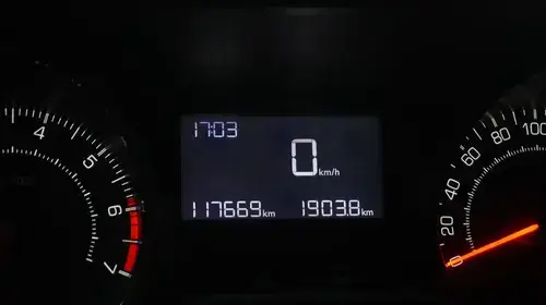 Peugeot 2008 1.6 Feline 2022