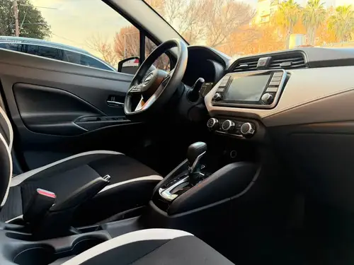 Nissan Versa 1.6 Advance At 2022