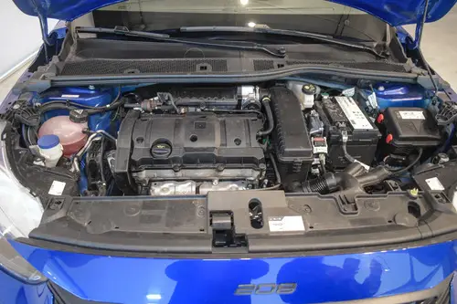 Peugeot 208 1.6 Allure Pack 2024