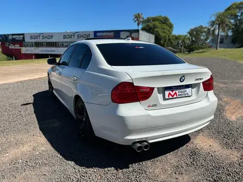 BMW Serie 3 2.5 325i Sedan Executive 2010