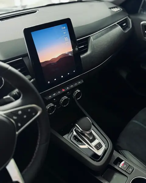 Renault Arkana E-Tech hybrid 2025