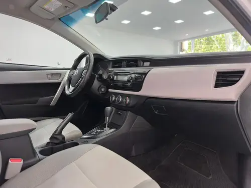 Toyota Corolla 1.8 Xli Cvt 140cv 2016