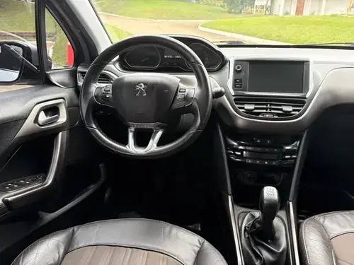 Peugeot 2008 1.6 Feline 2018