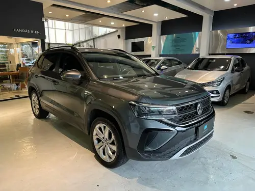 Volkswagen Taos Confortline 250 TSI AT 2022