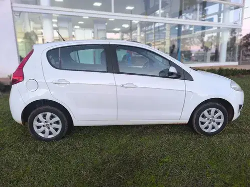 Fiat Palio 1.4 Attractive 85cv 2013
