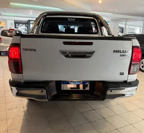 Toyota Hilux 2.8 CD SRX TDI 6 M/T 2018