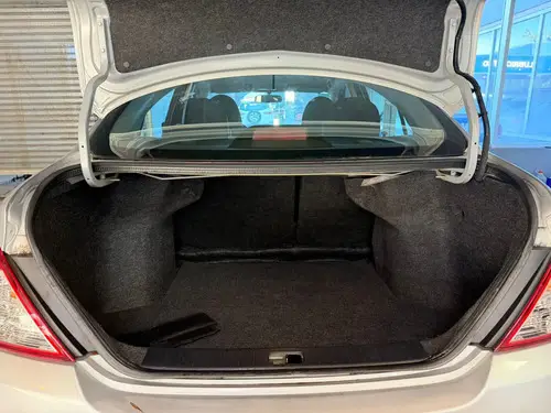 Nissan Versa 1.6 Advance Mt 2016