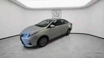 Toyota Yaris 1.5 XLS CVT 4P 2024