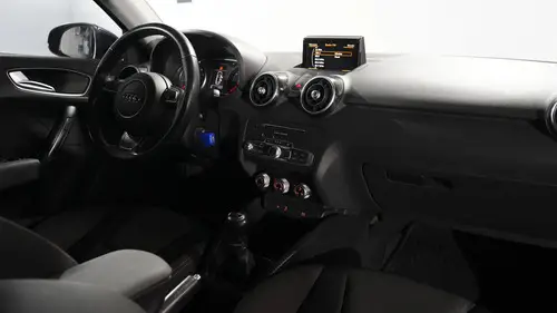Audi A1 SPORTBACK AMBITION 2016