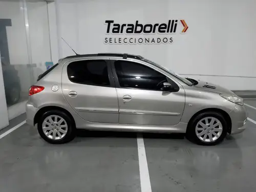 Peugeot 207 1.6 Feline 106cv Tiptronic 2012