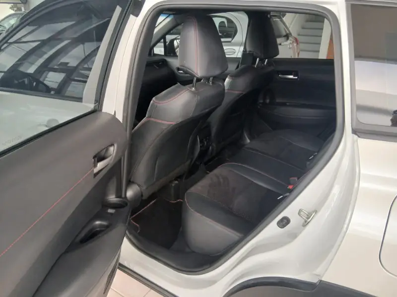 Toyota Corolla Cross GR-SPORT 2025