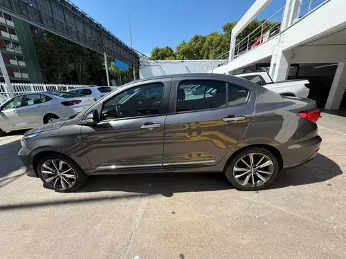 Fiat Cronos 1.8 16v Precision Pack Premium 2021