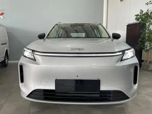 E5 plus 1.5 Phev 2026