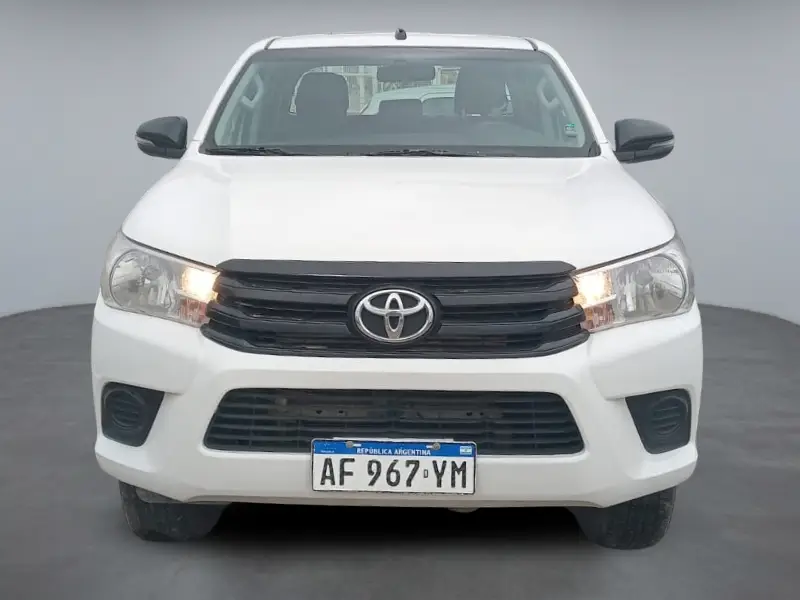Toyota Hilux 4X4 DC DX 2.4 6MT 2023