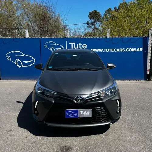Toyota Yaris 1.5 107cv Xls 2024
