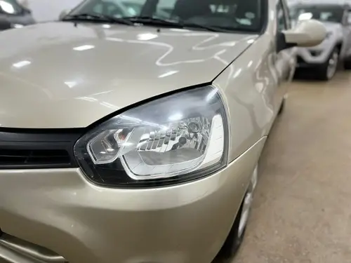 Renault Clio 1.2 Mío Authentique Pack Abs Abcp 2015
