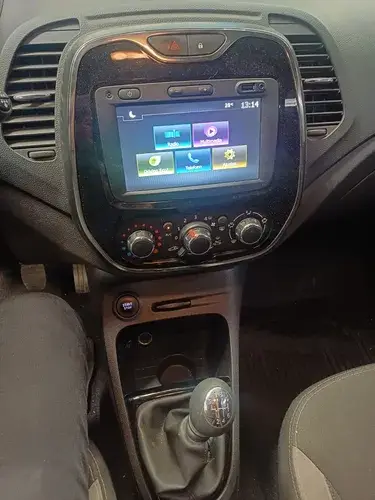 Renault Captur 2.0 Zen 2022