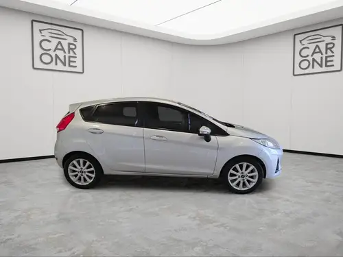 Ford Fiesta 1.6 SE PLUS POWERSHIFT KD 5P L18 2018
