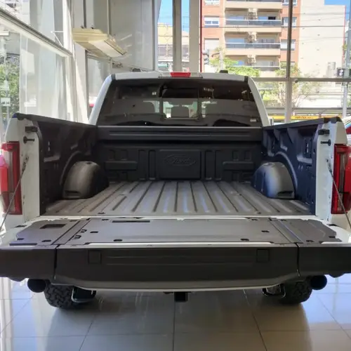 Ford F-150 5.0L V8 Tremor 4X4 At 2025