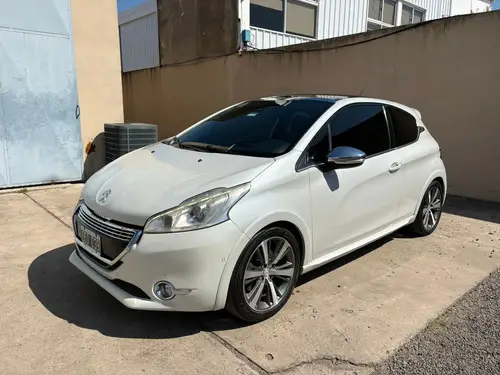Peugeot 208 XY 2014