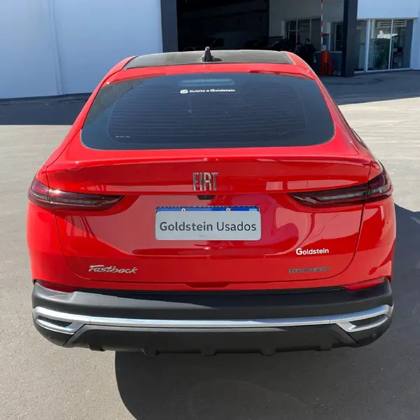 Fiat FASTBACK 1.3T 270 2025