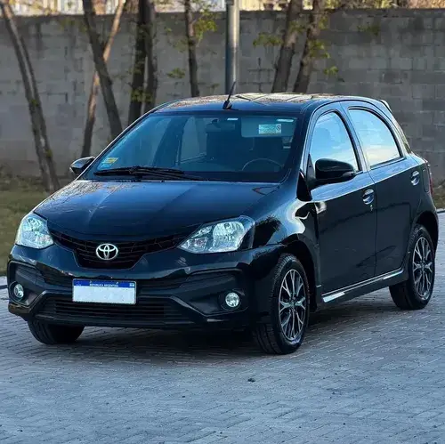 Toyota Etios 1.5 XLS MT6 5P 2021