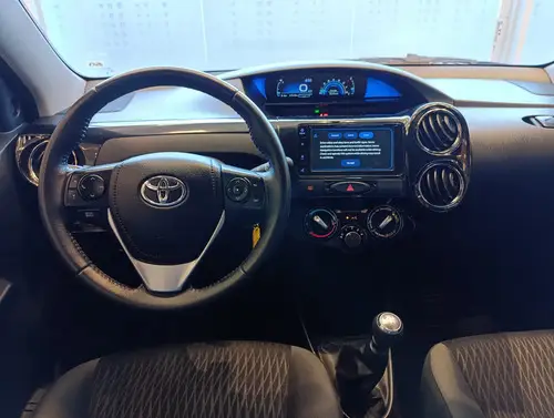 Toyota Etios 1.5 Sedan Xls 2023