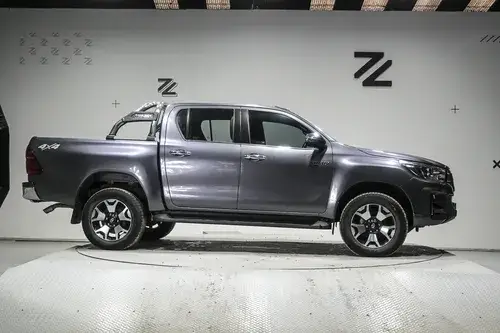 Toyota Hilux Pick-Up 2.8 Cd Srx 177cv 4x4 2019