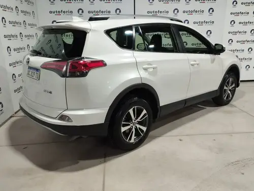 Toyota RAV 4 2.0 4X2 VX CVT 5P L16 2018