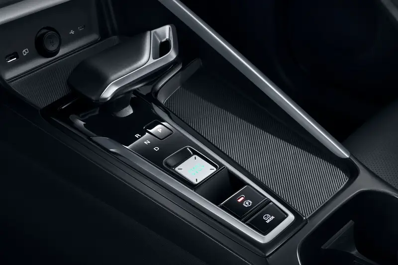 MG ZS 1.5 HYBRID LUXURY 2026