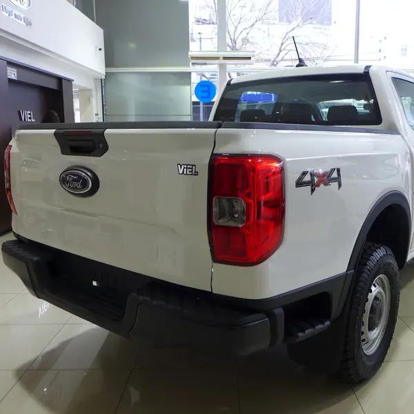 Ford Ranger 2.0 CD 4x2 XL AT 170cv 2026