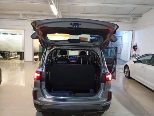 Chevrolet Spin 1.8 Premier 7As At 105Cv 2025