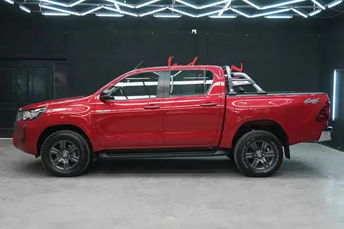 Toyota Hilux Pick-Up 2.8 Cd Sr 177cv 4x4 2021