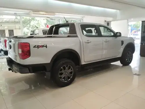 Ford Ranger 2.0T Cd Black 4X4 Mt 2026